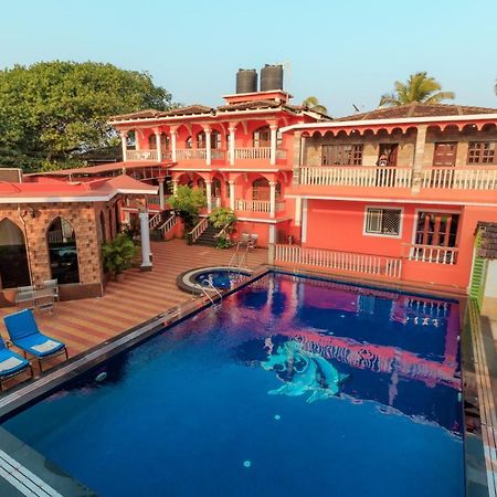 Larios Beach Holidays Resort Baga Exteriör bild